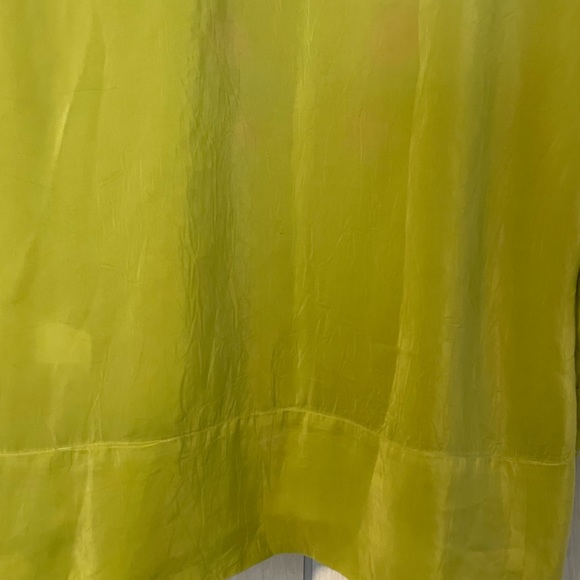 Johnny Was Green Embroidered Button Down Shirt. NWOT Retails for 195.00 - Picture 7 of 9